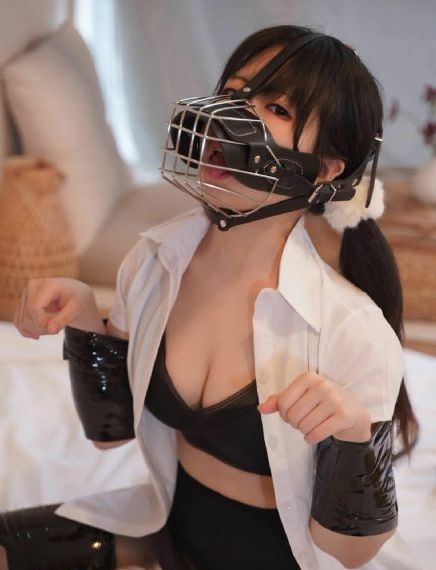 欧美明星冬季穿搭图片_迅雷1080